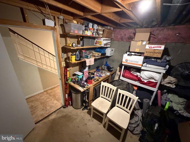 10313 LATNEY RD, Fairfax, VA 22032