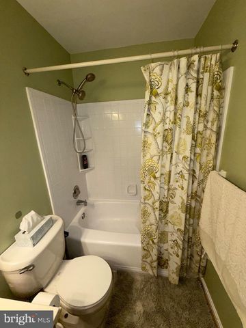 10313 LATNEY RD, Fairfax, VA 22032