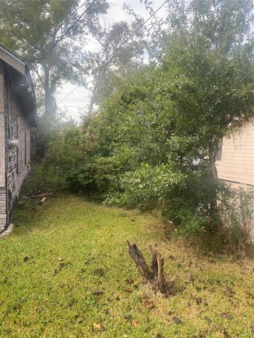 4212 Rosemont Street, Houston, TX 77051