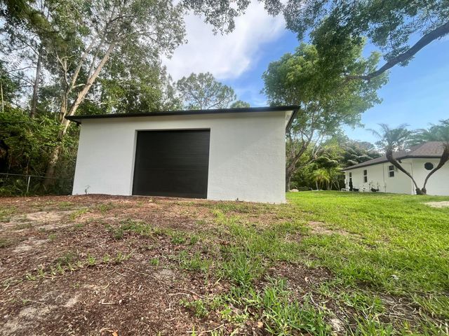 18268 N 49th St Street N, The Acreage, FL 33470