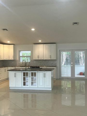 18268 N 49th St Street N, The Acreage, FL 33470
