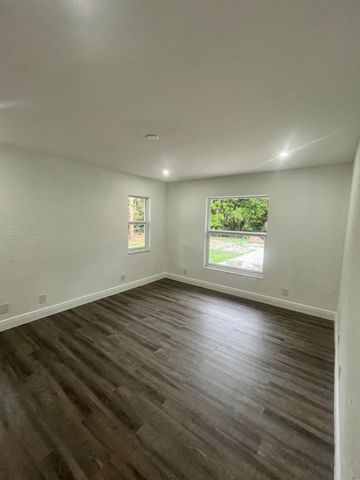 18268 N 49th St Street N, The Acreage, FL 33470