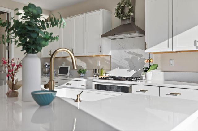 8285 Courage Dr, Sacramento, CA 95829