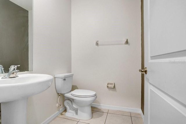 6384 TEN ACRE COURT, Zephyrhills, FL 33541