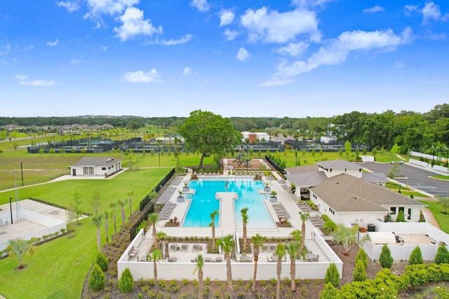 6384 TEN ACRE COURT, Zephyrhills, FL 33541