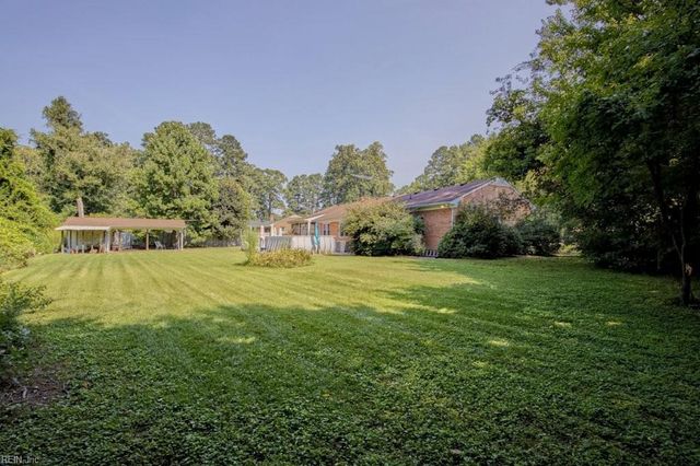 23020 Captain John RD, Courtland, VA 23837