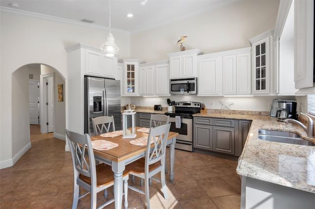 7203 GULF DRIVE, Bradenton Beach, FL 34217