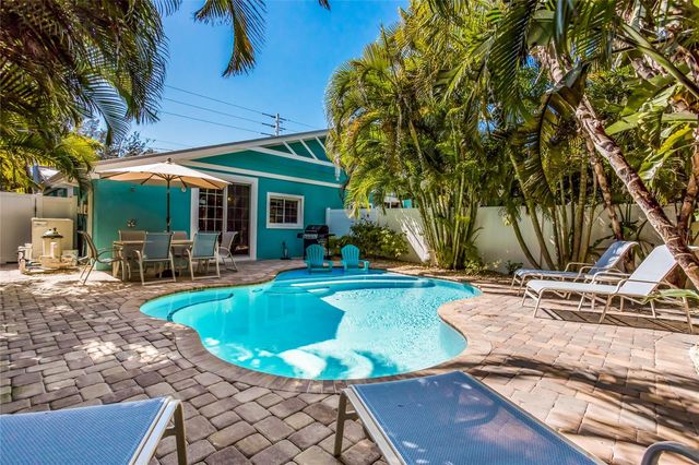 7203 GULF DRIVE, Bradenton Beach, FL 34217