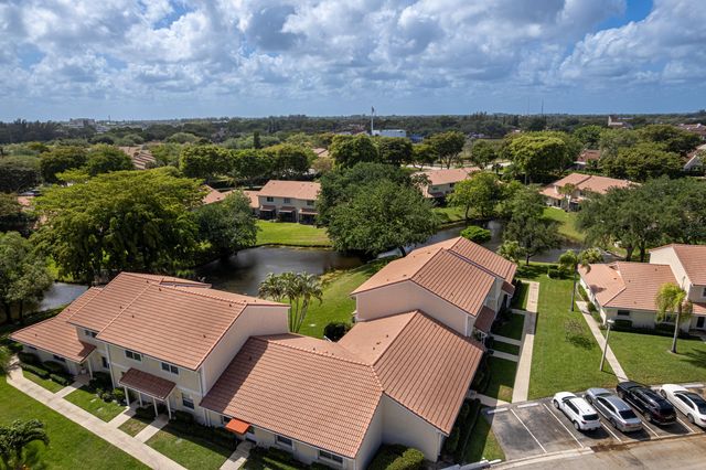 6397 Boca Circle, Boca Raton, FL 33433