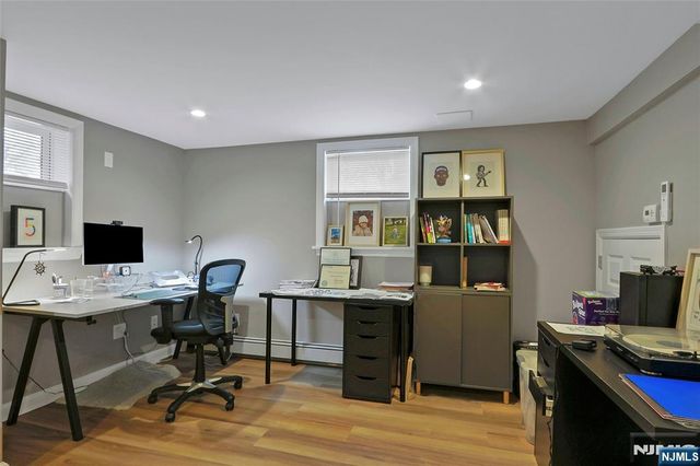 8 Edgewood Avenue, Wyckoff, NJ 07481