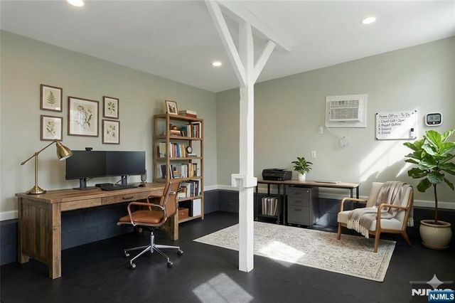 8 Edgewood Avenue, Wyckoff, NJ 07481