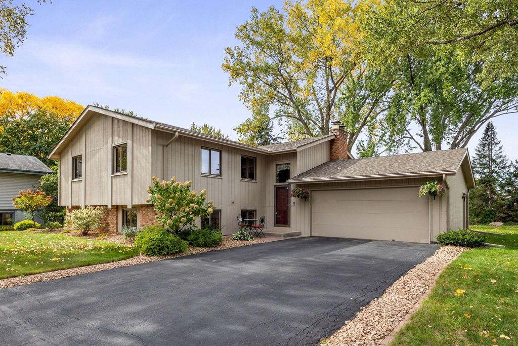 6805 Evergreen Lane N, Maple Grove, MN 55369 — photo 2
