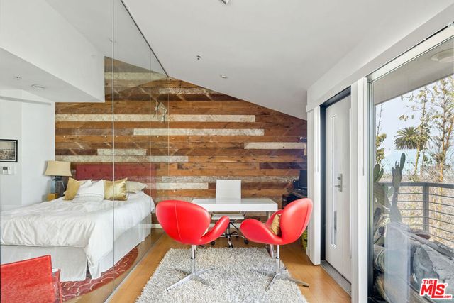 815 Hampton Drive 2, Venice, CA 90291