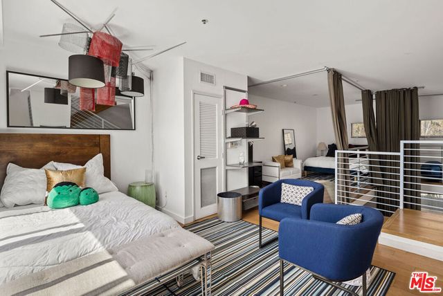 815 Hampton Drive 2, Venice, CA 90291