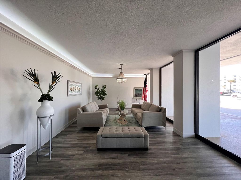 Image 28 of property listing at 2828 N ATLANTIC AVENUE 1704, Daytona Beach, FL 32118