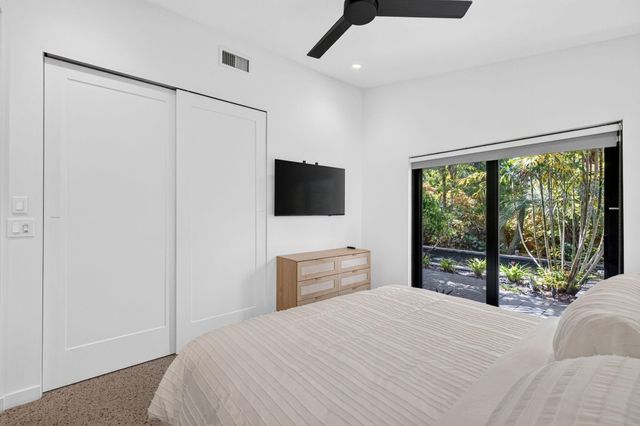 118 NE 16th Place, Fort Lauderdale, FL 33305