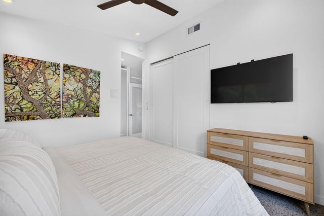 118 NE 16th Place, Fort Lauderdale, FL 33305