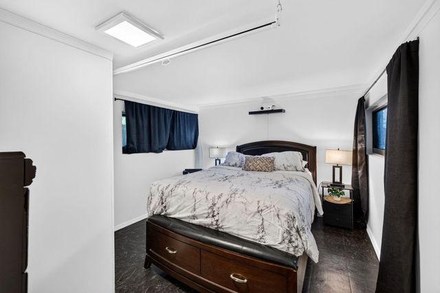 118 NE 16th Place, Fort Lauderdale, FL 33305