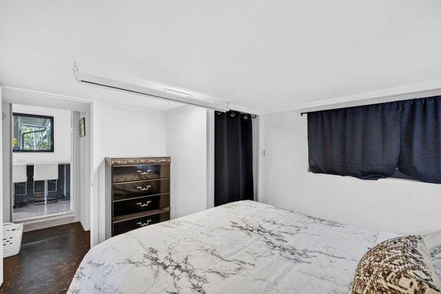 118 NE 16th Place, Fort Lauderdale, FL 33305