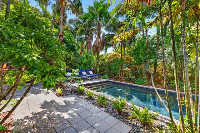 118 NE 16th Place, Fort Lauderdale, FL 33305