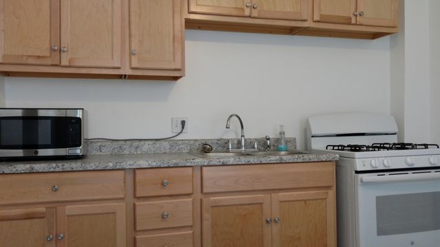 921 Dayton Street SW, Grand Rapids, MI 49504