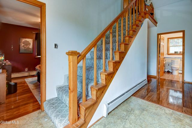 31 Walnut Avenue, Johnstown, NY 12095