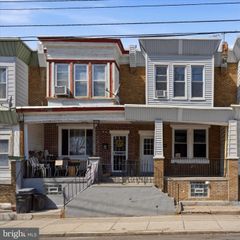 2041 CHURCH LN, Philadelphia, PA 19138