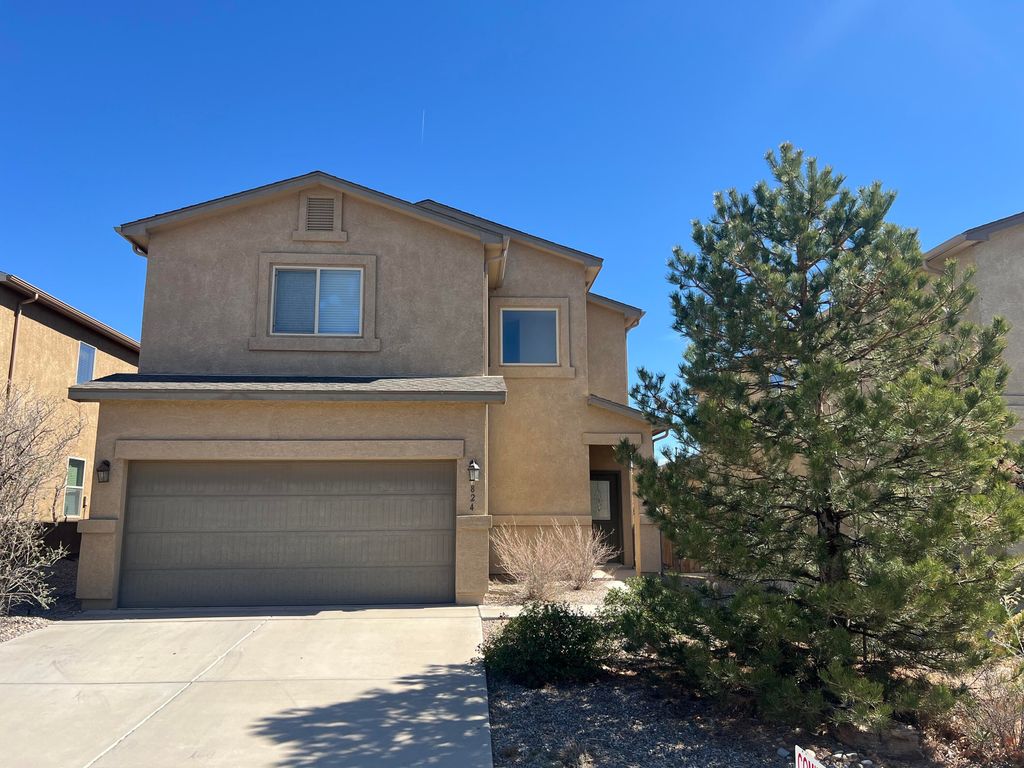 Image 1 of property listing at 824 Zimina Drive NW, Albuquerque, NM 87120