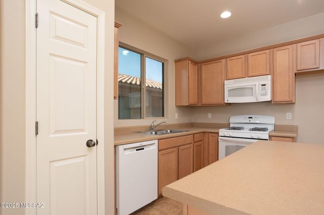 12073 W Hailey Lane, Marana, AZ 85653