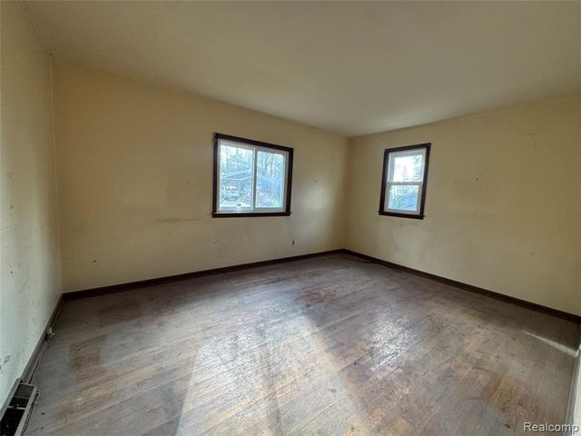 531 East Street, Milford, MI 48381