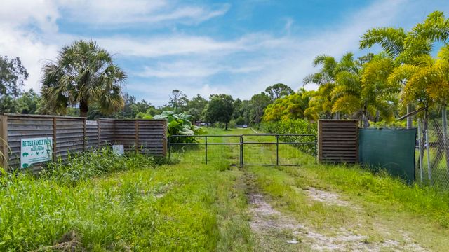 6424 Park Lane W, Lake Worth Beach, FL 33449
