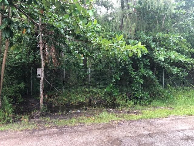 6424 Park Lane W, Lake Worth Beach, FL 33449