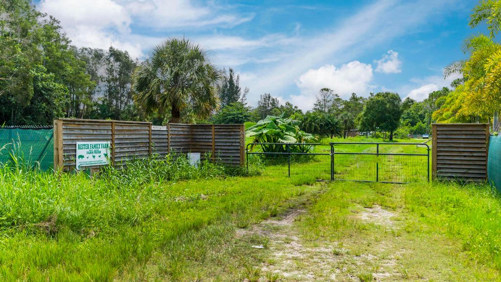 6424 Park Lane W, Lake Worth Beach, FL 33449