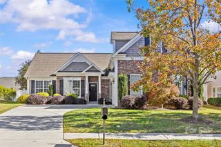 15124 Cavanshire Trail, Charlotte, NC 28278