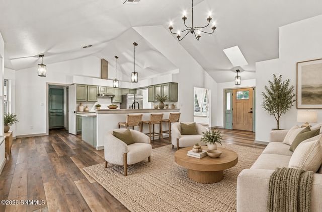 1245 Villita Loop, Las Cruces, NM 88007