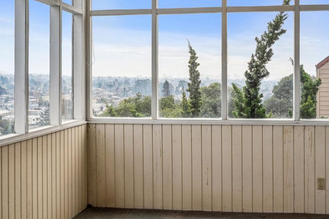 953 Hillside Ave, Albany, CA 94706