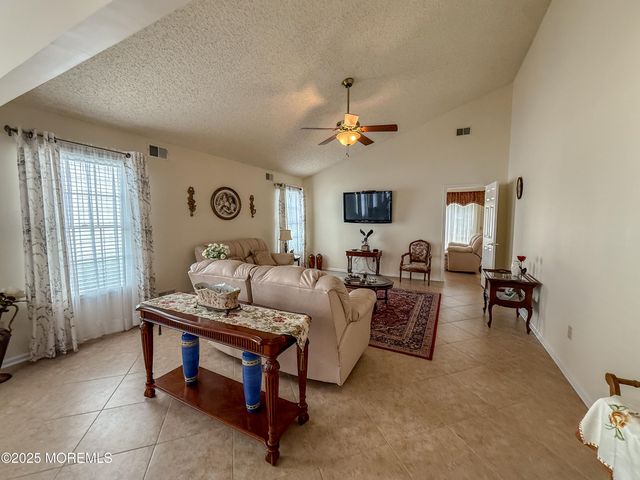 1604 Lacebark Road, Toms River, NJ 08755