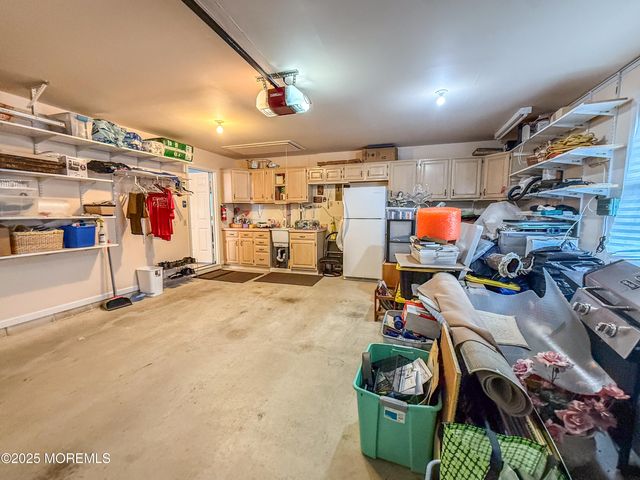 1604 Lacebark Road, Toms River, NJ 08755