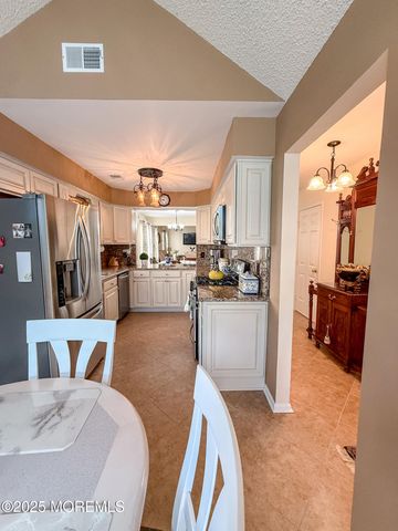 1604 Lacebark Road, Toms River, NJ 08755