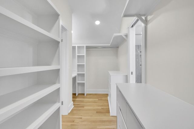 1121 Goldilocks St, Madison, TN 37115