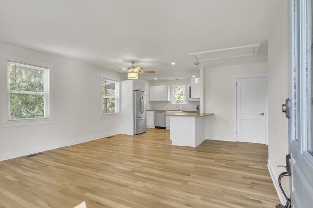 1121 Goldilocks St, Madison, TN 37115