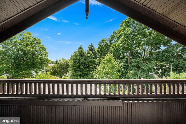 454 FORREST AVE, Drexel Hill, PA 19026