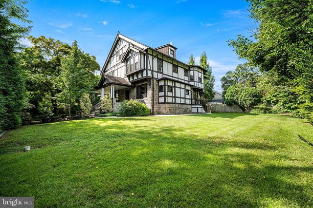 454 FORREST AVE, Drexel Hill, PA 19026