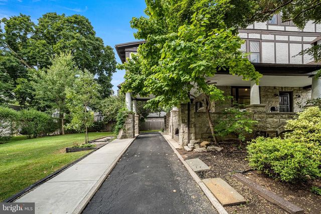 454 FORREST AVE, Drexel Hill, PA 19026