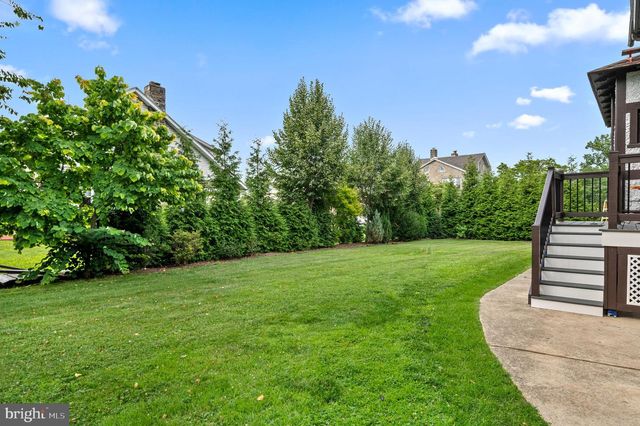454 FORREST AVE, Drexel Hill, PA 19026