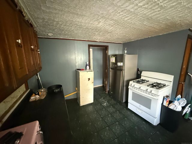 148 Plymouth Street, New Haven, CT 06519