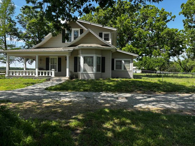9720 S Ridge, Sedgwick, KS 67135
