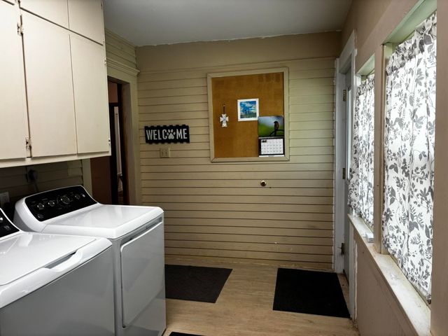 9720 S Ridge, Sedgwick, KS 67135