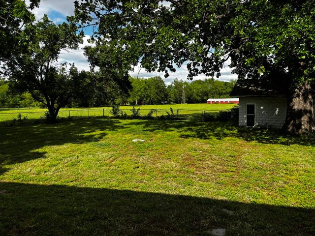 9720 S Ridge, Sedgwick, KS 67135