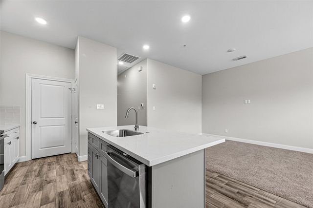504 Nursery Road 1203, The Woodlands, TX 77380
